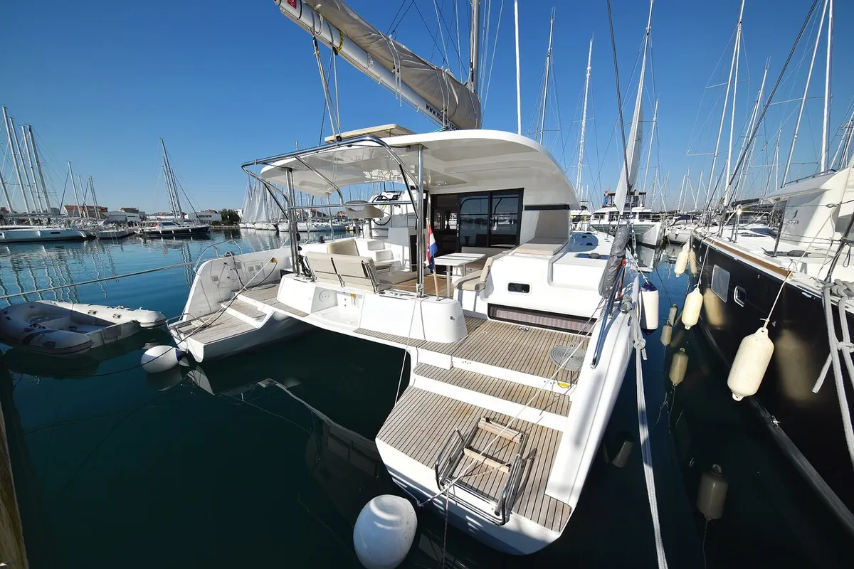 Exterior view of Cuzamen, a Lagoon 42 catamaran at Sukošan, Croatia