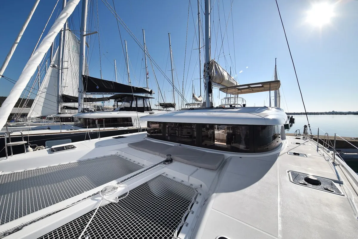 Deck of Cuzamen, a Lagoon 42 catamaran at Sukošan, Croatia