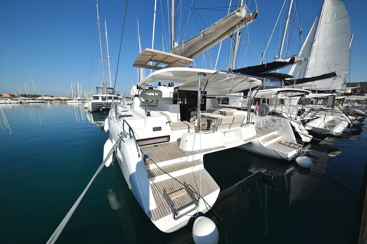Exterior view of Cuzamen, a Lagoon 42 catamaran at Sukošan, Croatia