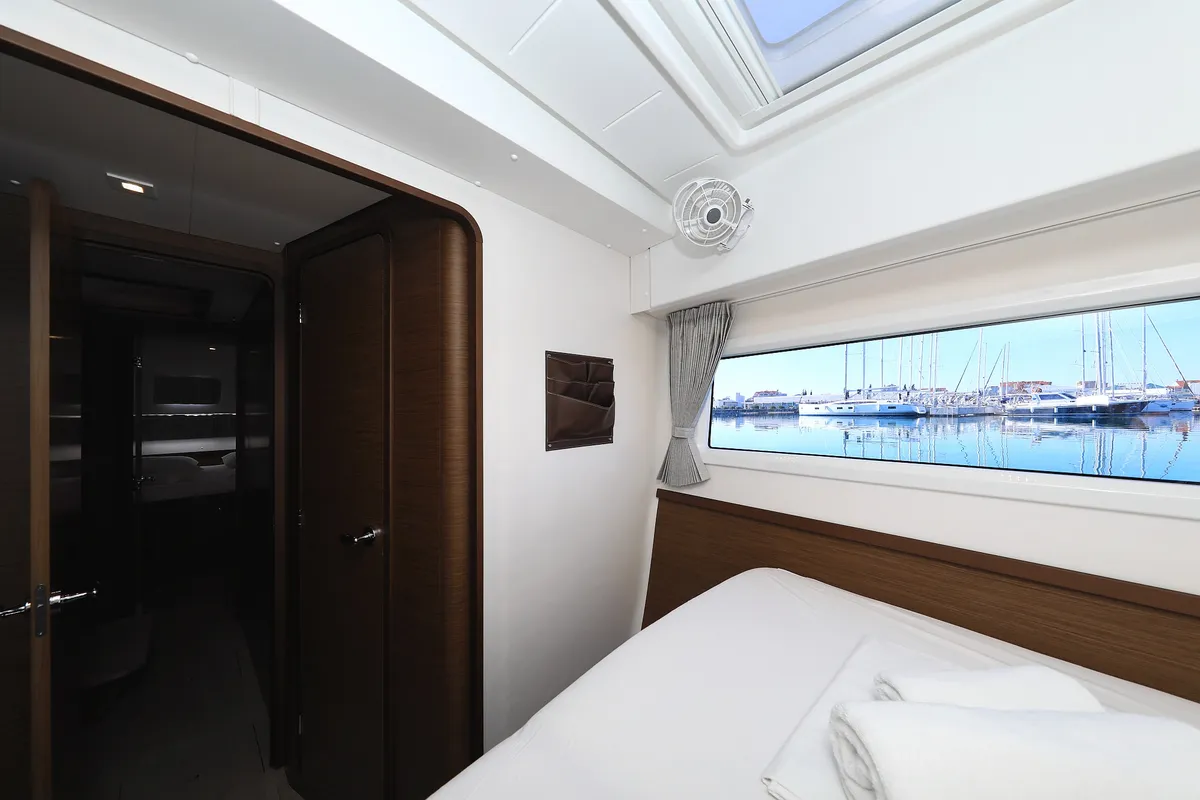 Cabin on Cuzamen, a Lagoon 42 catamaran at Sukošan, Croatia
