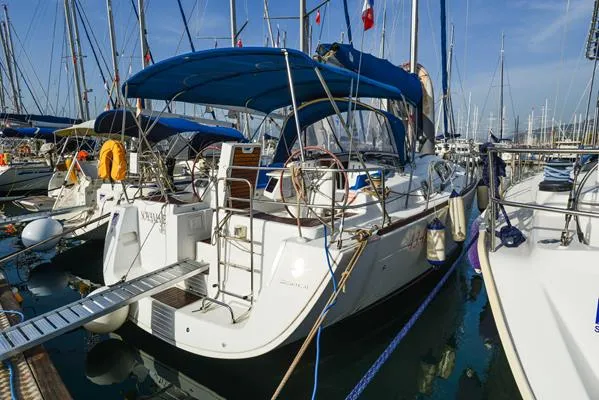 Exterior view of Soyamaje, a Beneteau Oceanis 43 sailboat at Fethiye, Turkey