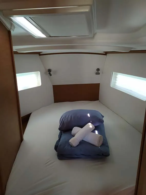 Cabin on Bright Elli, a Jeanneau Sun Odyssey 380 sailboat at Trogir, Croatia