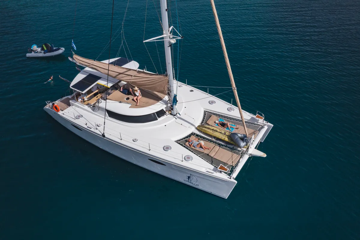 Deck of Zorba CAT Cabin 1, a Fountaine Pajot Eleuthera 60 catamaran at Aegina, Greece
