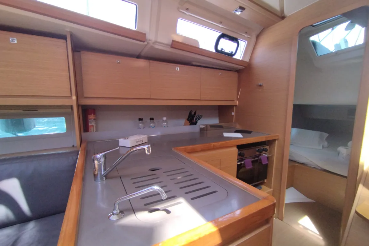 Galley of Pixie, a Dufour 390 sailboat at Olbia, Italy