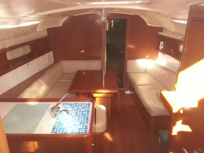 Salon of Romantica, a Beneteau Oceanis 37 sailboat at Piombino, Italy