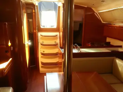 Salon of Romantica, a Beneteau Oceanis 37 sailboat at Piombino, Italy