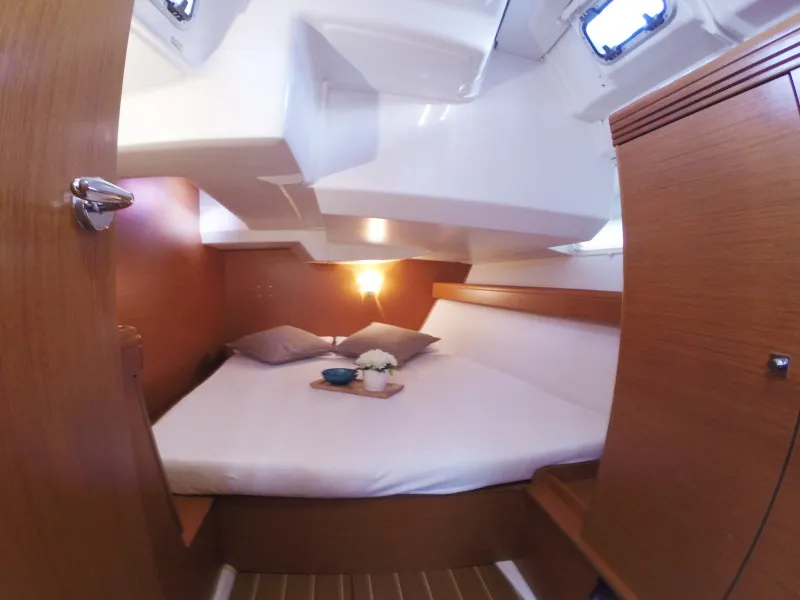 Cabin on Sweet Alis, a Jeanneau Sun Odyssey 42DS sailboat at Municipal Unit of Lefkada, Greece