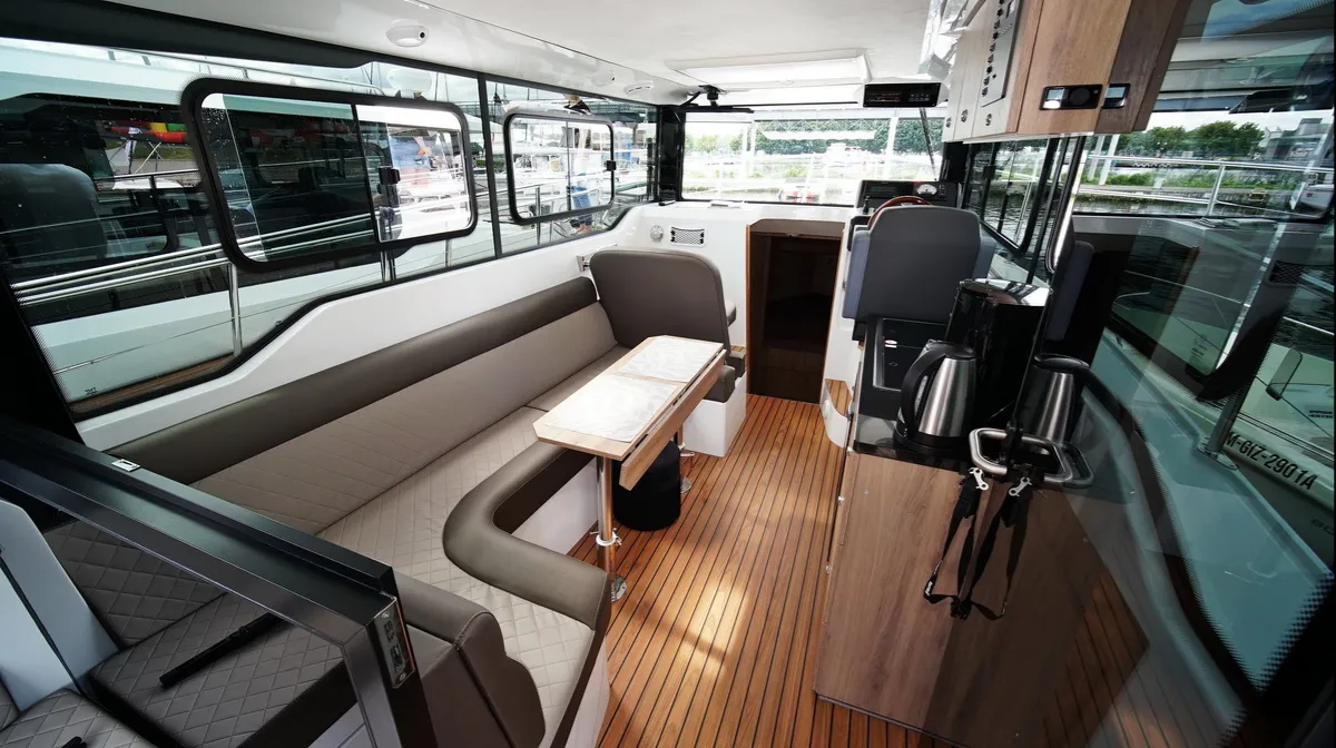 Cockpit of Lili, a Nikhen Aquasun 34 Sedan motor yacht at Seget Donji, Croatia