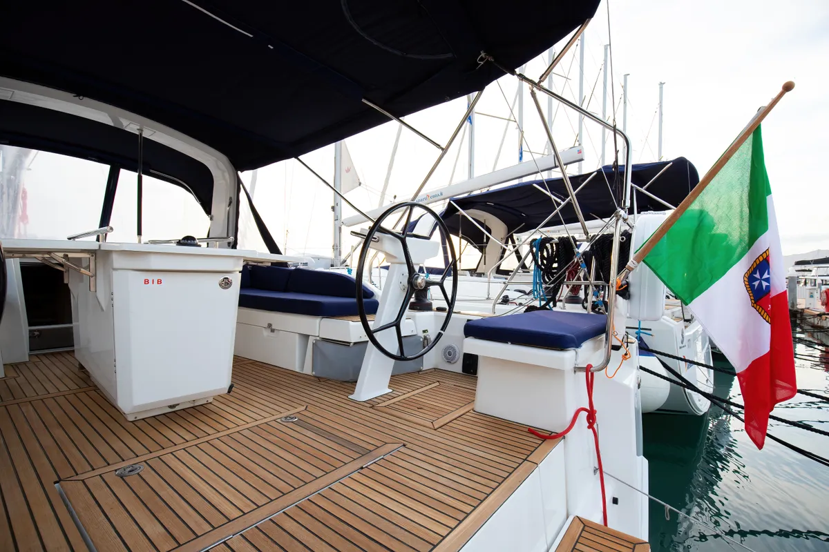 Cockpit of Tyche, a Beneteau Oceanis 46.1 sailboat at Rosignano Solvay, Italy