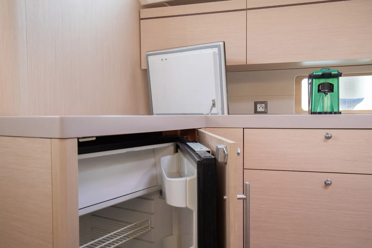Galley of Tyche, a Beneteau Oceanis 46.1 sailboat at Rosignano Solvay, Italy