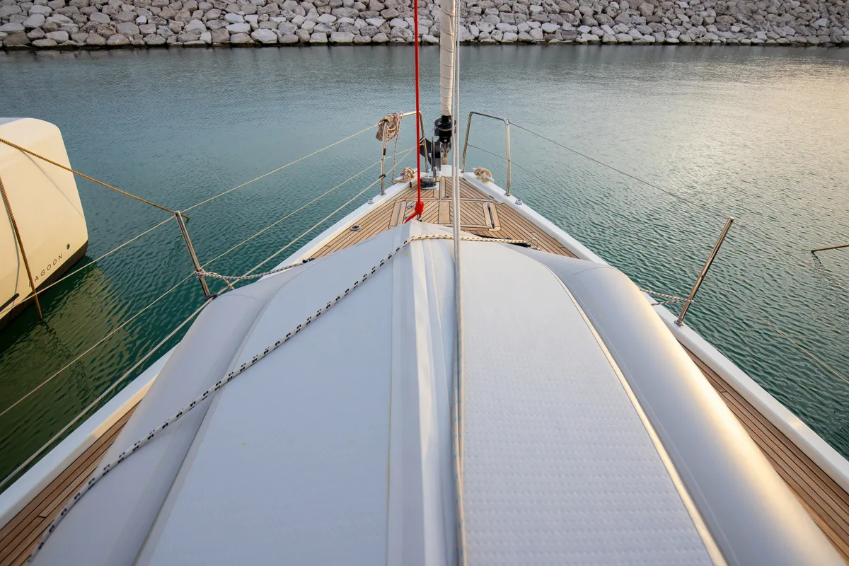 Deck of Tyche, a Beneteau Oceanis 46.1 sailboat at Rosignano Solvay, Italy