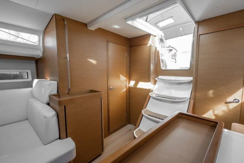 Salon of Almyra 440, a Jeanneau Sun Odyssey 440 sailboat at Marpissa, Greece