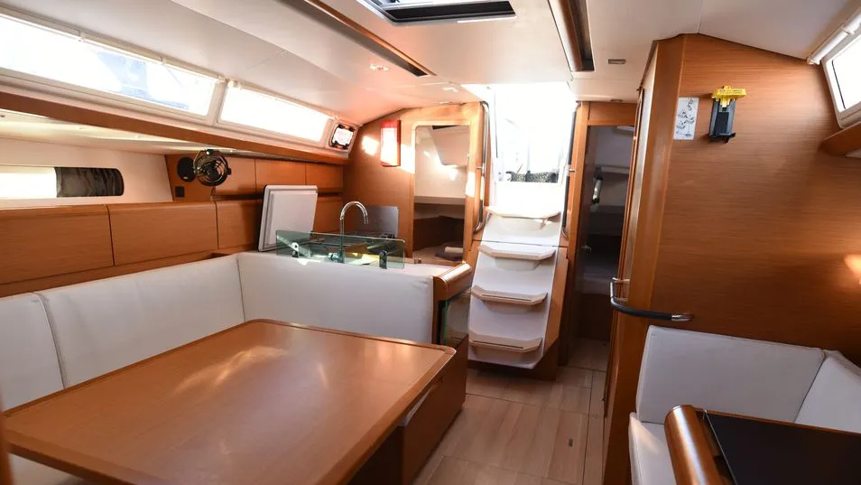 Salon of Pelagia, a Jeanneau Sun Odyssey 419 sailboat at Loutraki, Greece