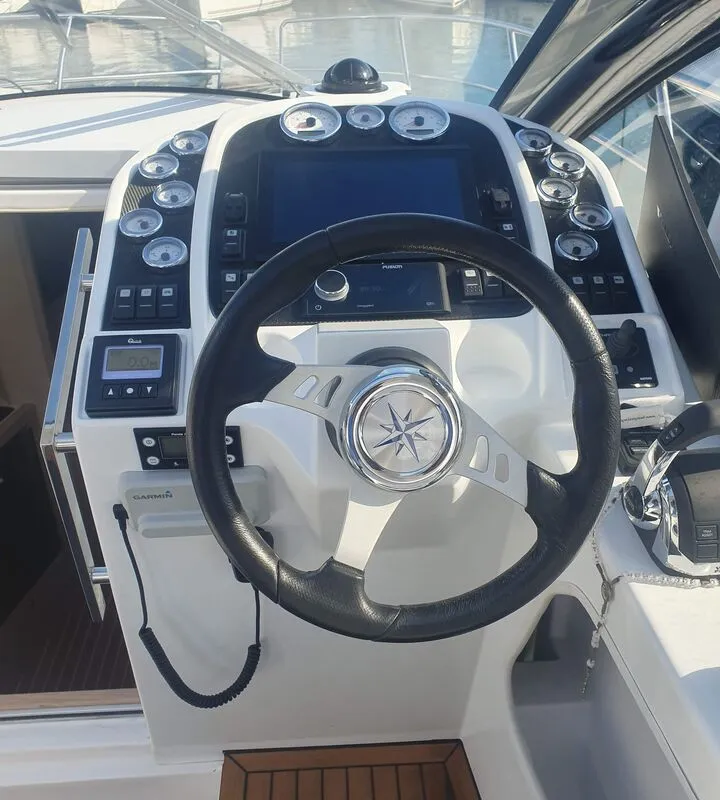 Cockpit of Aero, a Pearl Sea Yachts d.o.o. Pearlsea 31 Hard Top motorboat at Općina Baška Voda, Croatia