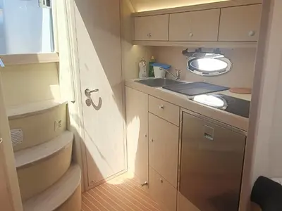 Galley of Aero, a Pearl Sea Yachts d.o.o. Pearlsea 31 Hard Top motorboat at Općina Baška Voda, Croatia
