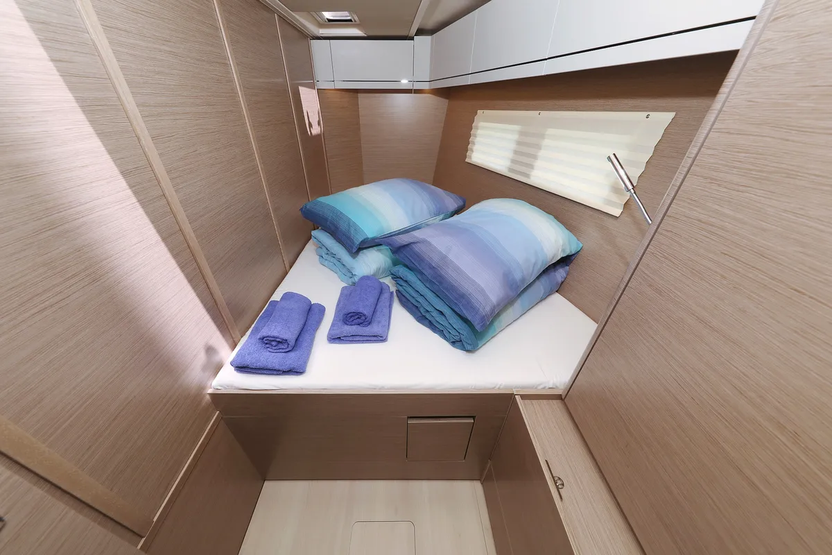 Cabin on Stargazing, a Hanse 548 sailboat at Općina Sukošan, Croatia