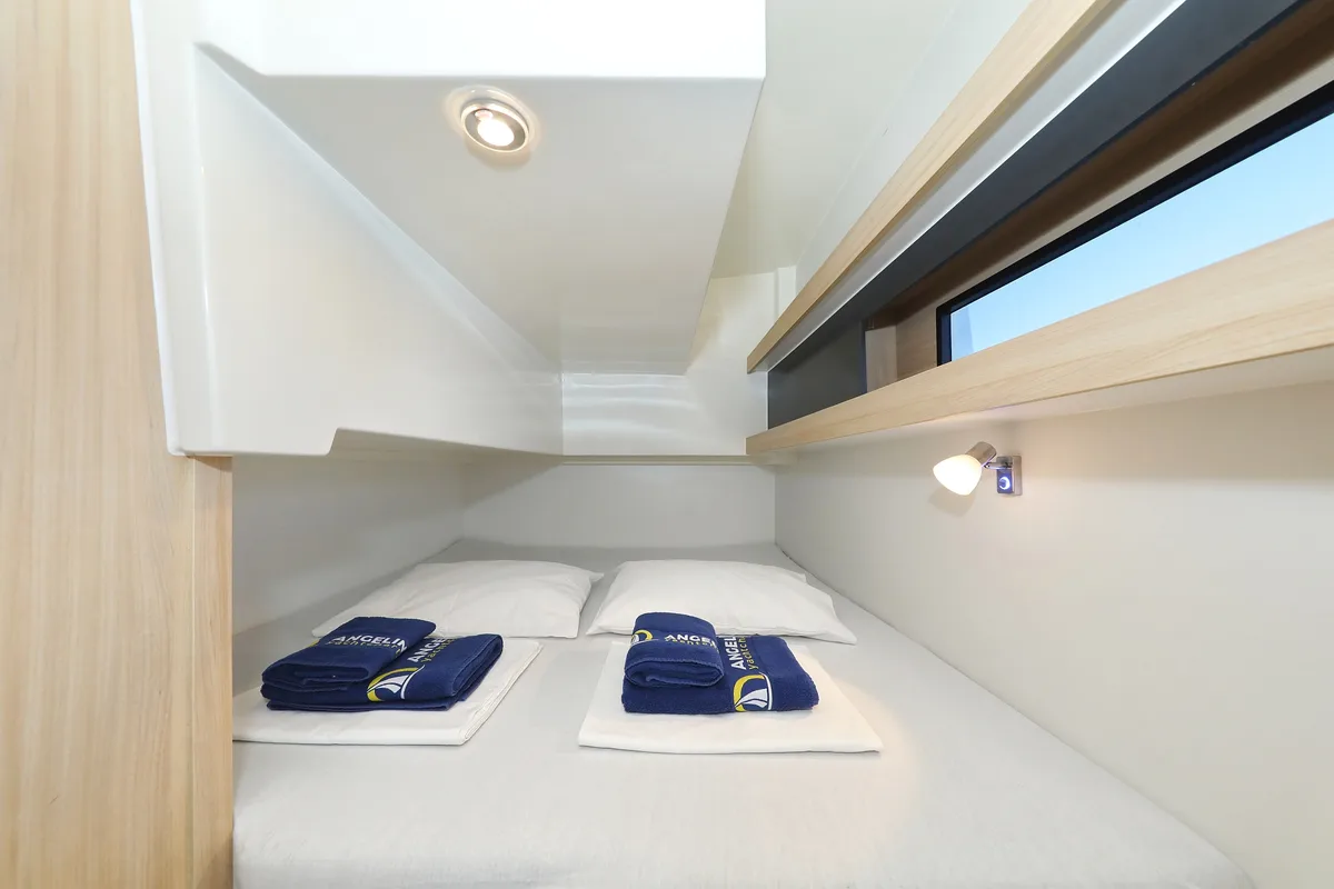 Cabin on Backup, a Cobra Yachts Futura 40 Grand Horizon motor yacht at Općina Sukošan, Croatia