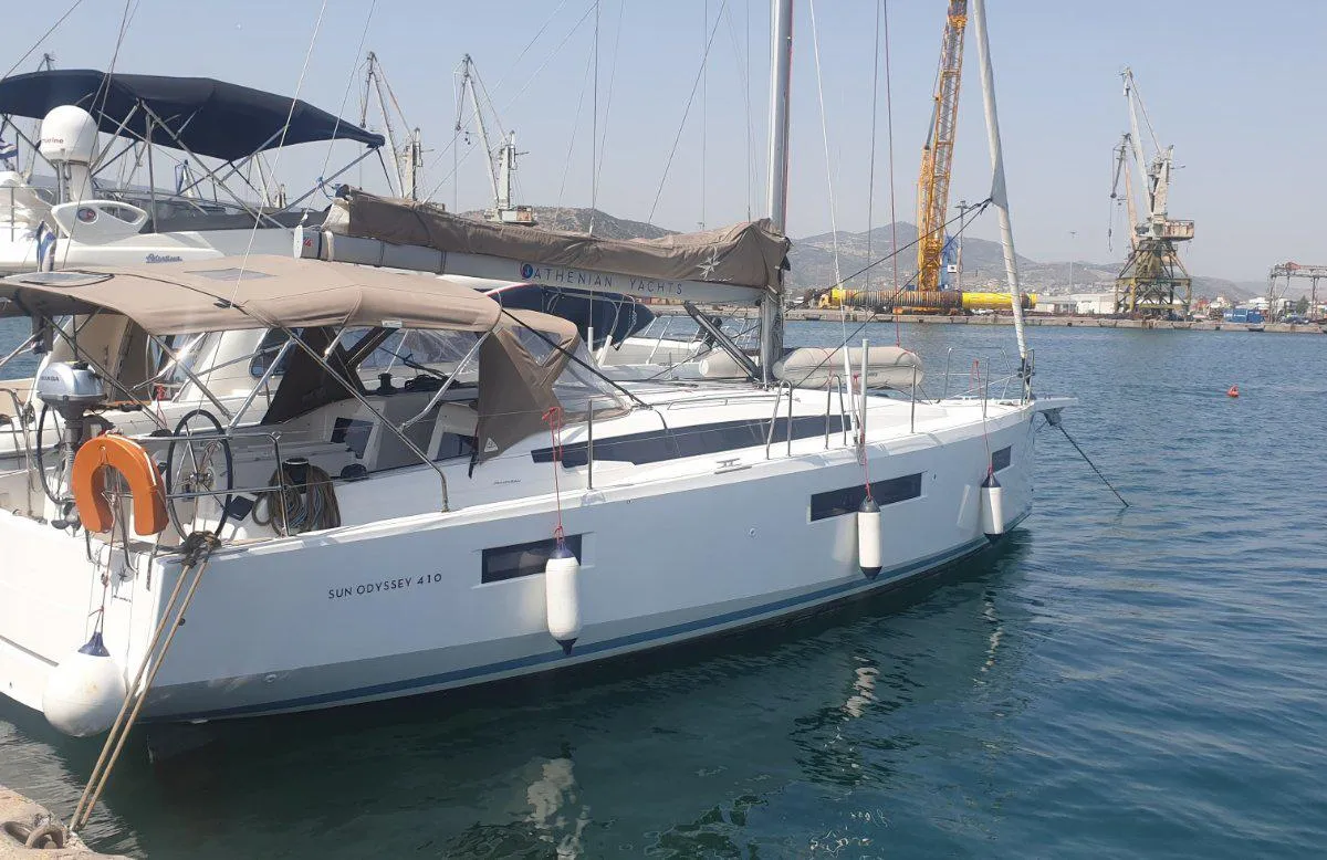Exterior view of Sylphie, a Jeanneau Sun Odyssey 410 sailboat at Neo Klima, Greece