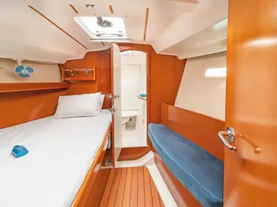Cabin on Milica, a Beneteau Oceanis 393 sailboat at Kos, Greece