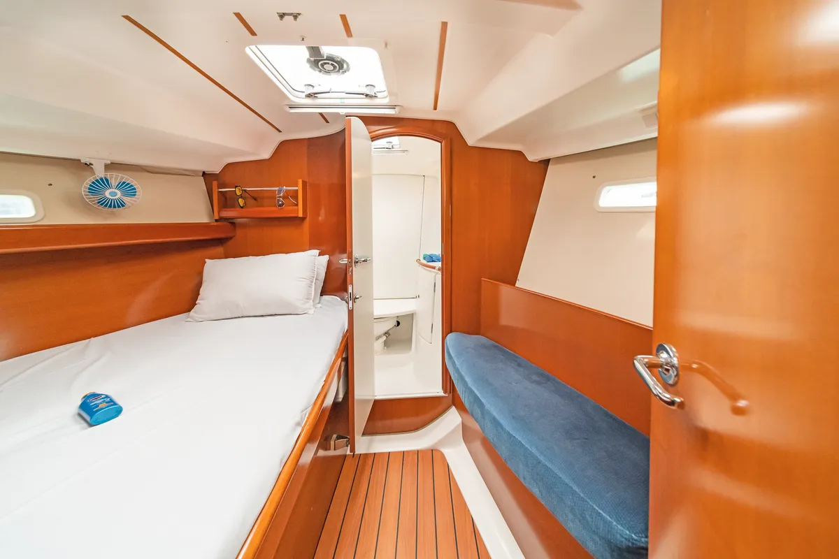 Cabin on Milica, a Beneteau Oceanis 393 sailboat at Kos, Greece