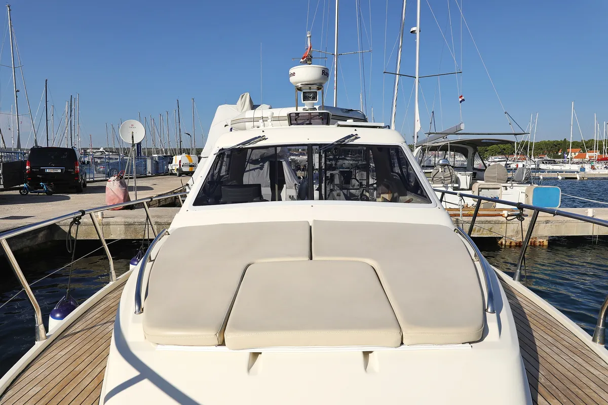 Deck of Dugi II, a Vektor 950 motorboat at Grad Biograd na Moru, Croatia