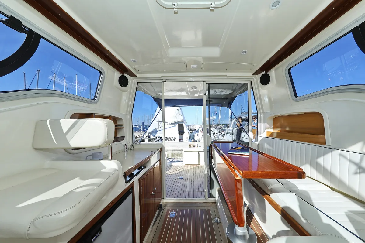 Salon of Dugi II, a Vektor 950 motorboat at Grad Biograd na Moru, Croatia