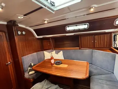 Salon of Alto Mare, a Bavaria 36 Cruiser sailboat at Bergen, Norway