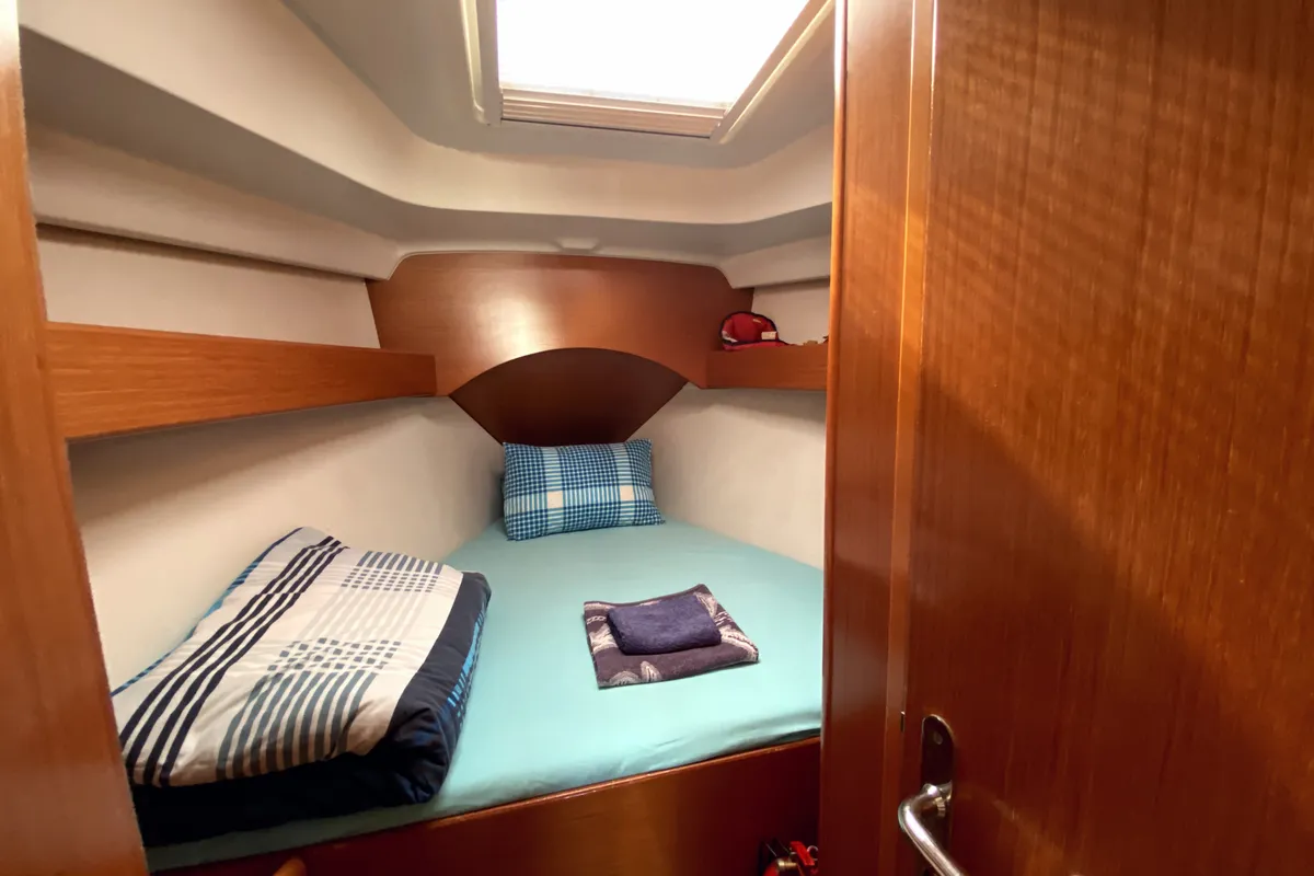 Cabin on Six Pack, a Beneteau Cyclades 39.3 sailboat at Fethiye, Turkey