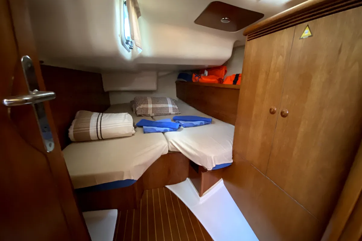 Cabin on Six Pack, a Beneteau Cyclades 39.3 sailboat at Fethiye, Turkey