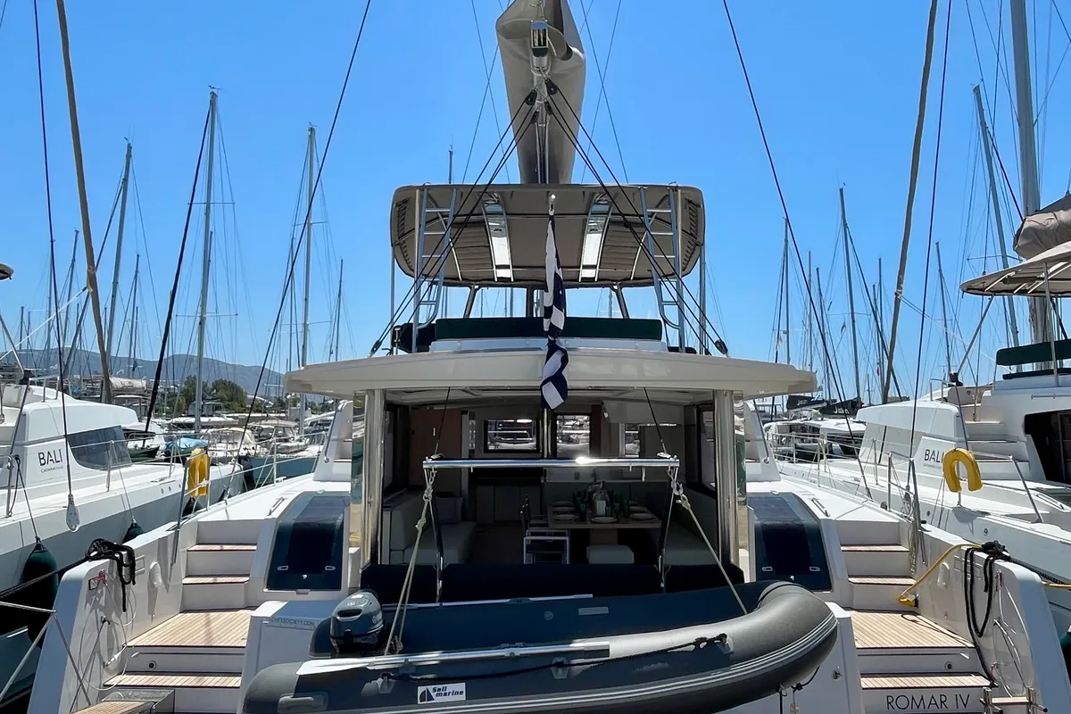 Exterior view of Romar IV, a Bali 4.8 catamaran at Athens, Greece
