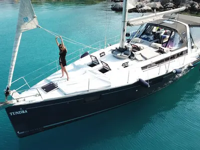 Deck of Tundra, a Beneteau Oceanis 48 sailboat at Kaş, Turkey