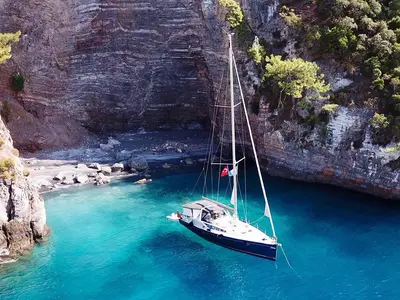 Cabin on Tundra, a Beneteau Oceanis 48 sailboat at Kaş, Turkey