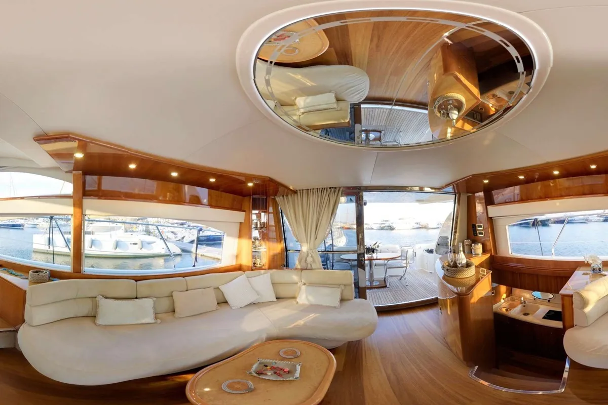 Salon of Linda II, a Azimut 58 motorboat at Glyfada, Greece
