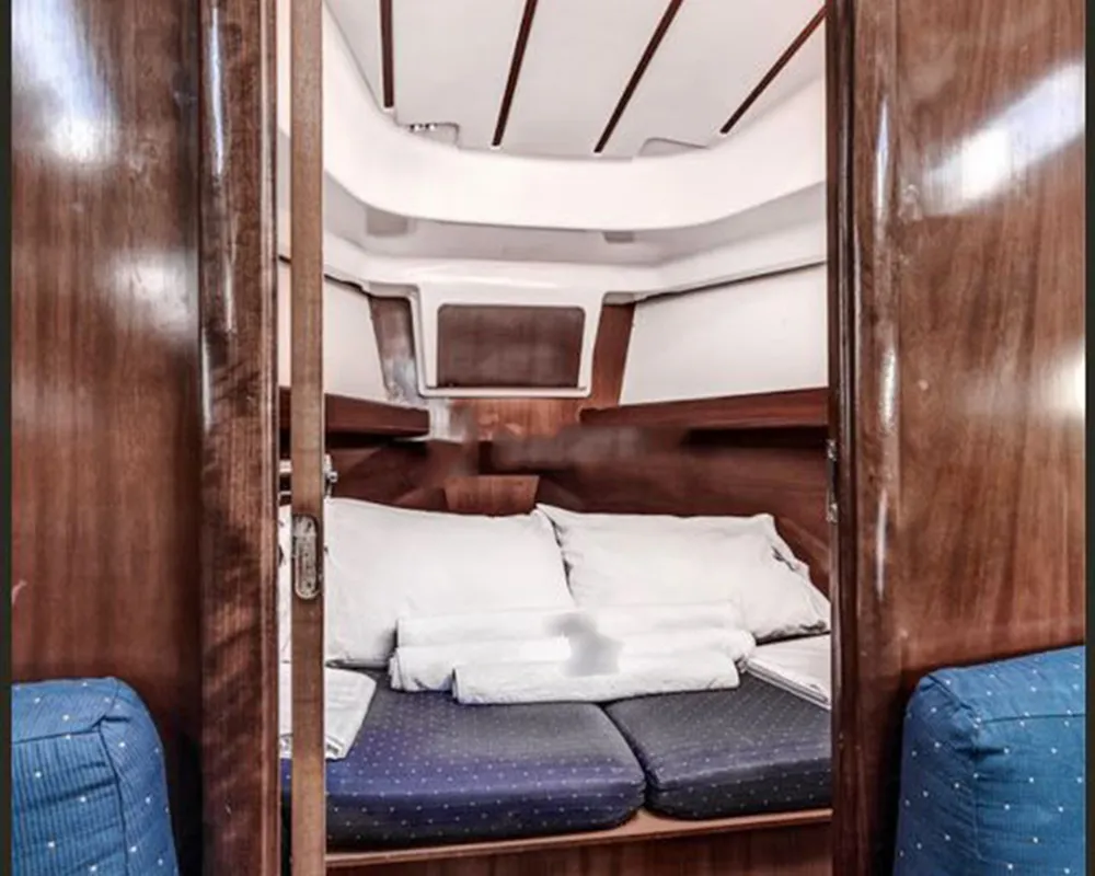 Cabin on ANIMA, a Beneteau Oceanis 361 sailboat at Athens, Marina Delta Kallithea, Greece