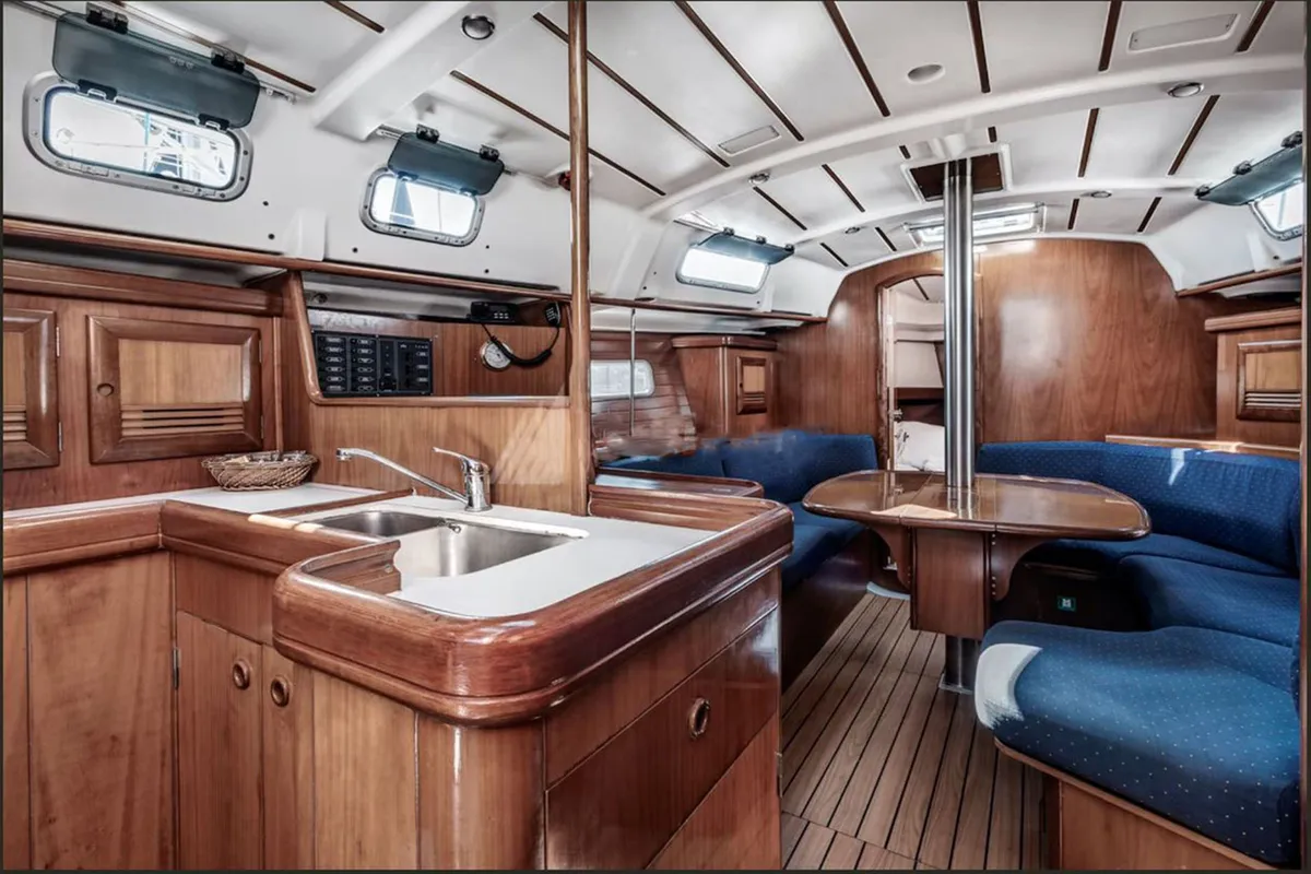 Galley of ANIMA, a Beneteau Oceanis 361 sailboat at Athens, Marina Delta Kallithea, Greece