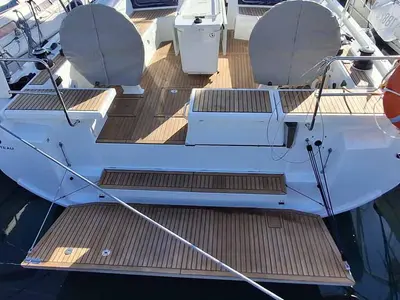 Deck of All of you, a Beneteau Oceanis 46.1 sailboat at Tropea, Italy
