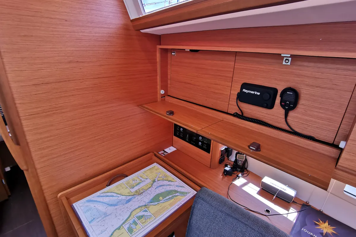 Salon of Antares, a Dufour 390 Grand Large sailboat at Nieuwpoort, Belgium