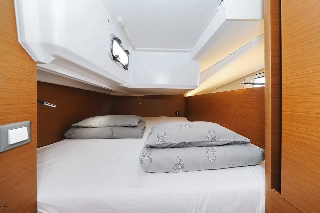 Cabin on Waka, a Jeanneau Sun Odyssey 440 sailboat at Grad Biograd na Moru, Croatia