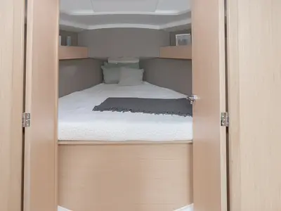 Cabin on Peanut, a Beneteau Oceanis 30.1 sailboat at Road Town, British Virgin Islands
