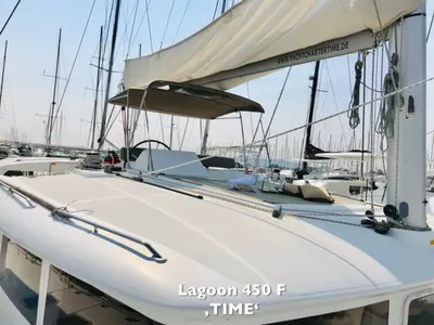 Salon of TIME , a Lagoon 450 catamaran at Općina Sukošan, Croatia