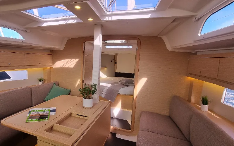 Salon of Skyline, a Dufour 37 sailboat at Vallauris, France