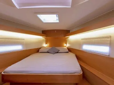 Cabin on Blue Moon 2, a Dufour 430 sailboat at Parikia, Greece
