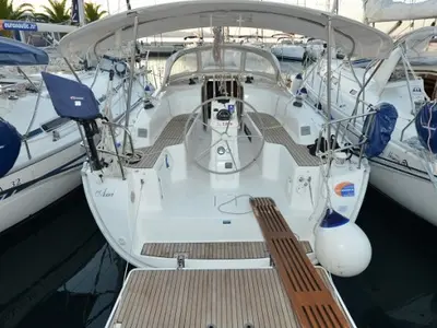 Deck of Ami, a Bavaria Cruiser 33 sailboat at Pirovac, Croatia