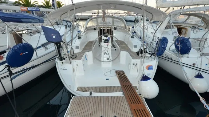 Deck of Ami, a Bavaria Cruiser 33 sailboat at Pirovac, Croatia