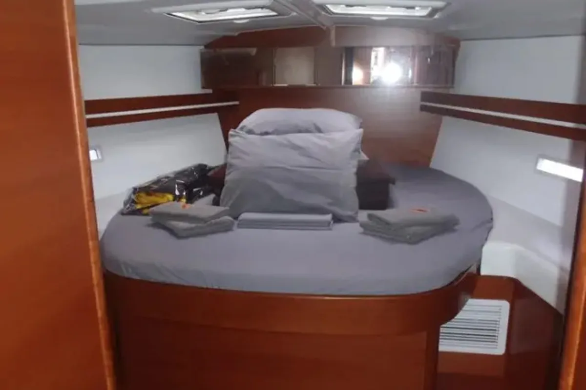 Cabin on Ambiente V, a Dufour 445 Grand Large sailboat at Marmaris, Turkey