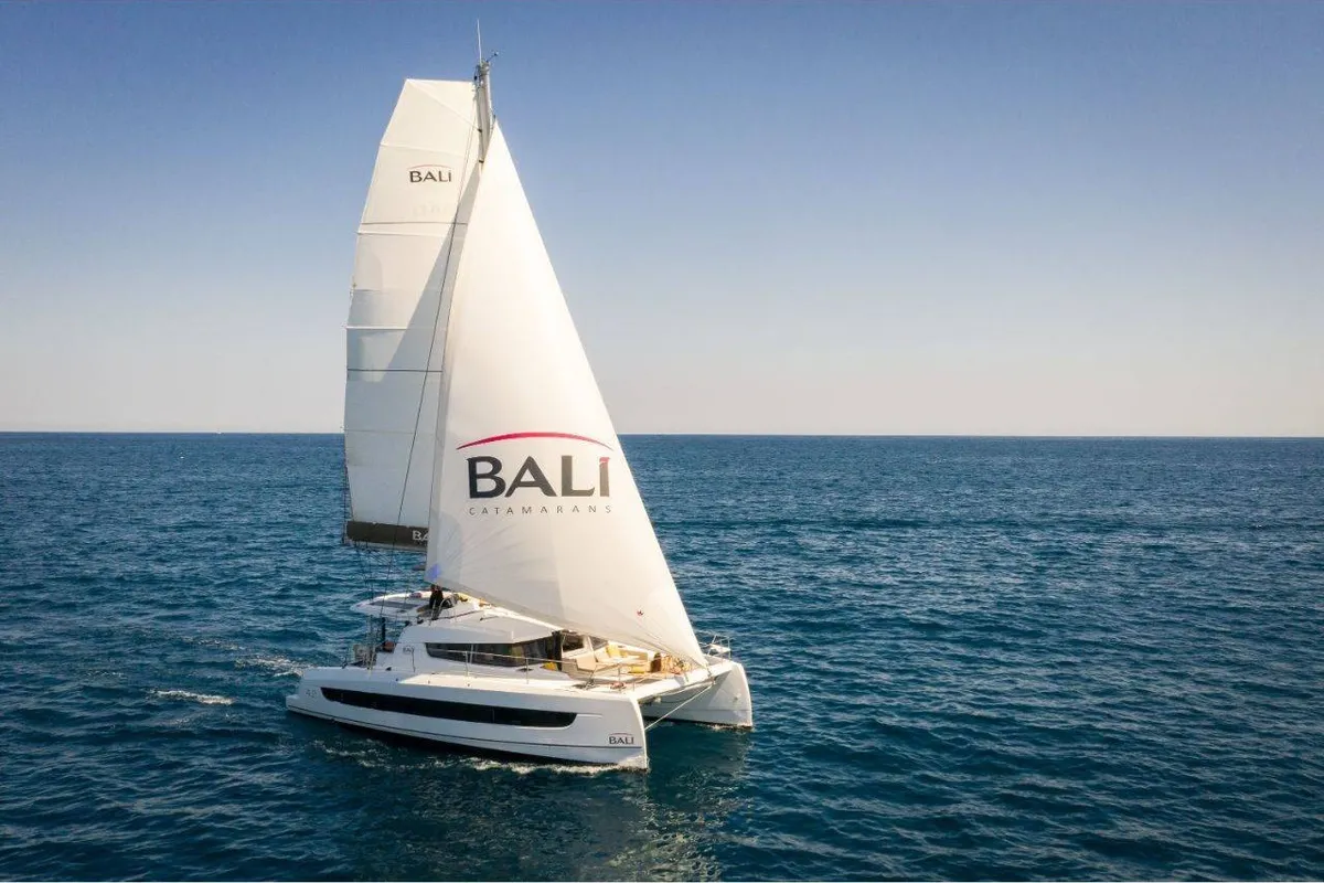 Exterior view of Pastel, a Bali 4.2 catamaran at Athens, Greece