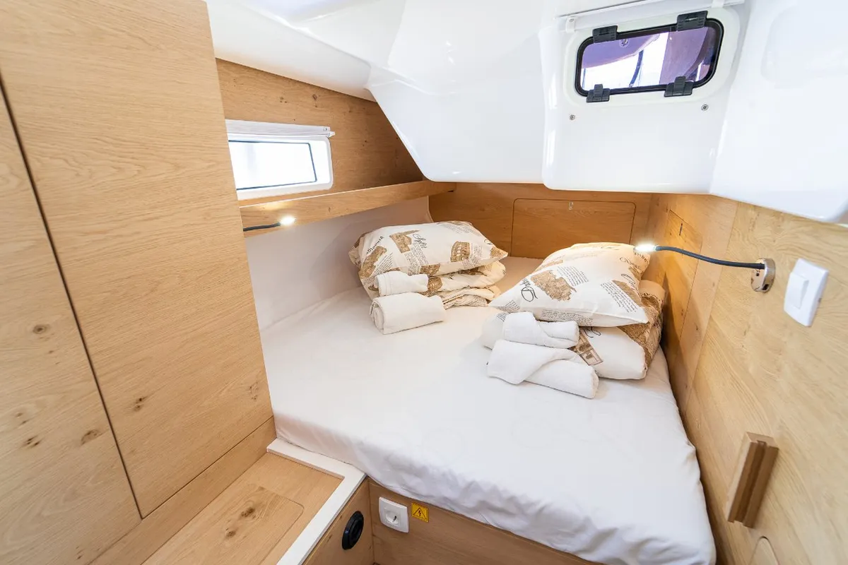 Cabin on Trinity, a Elan Impression 45 sailboat at Grad Kaštela, Croatia