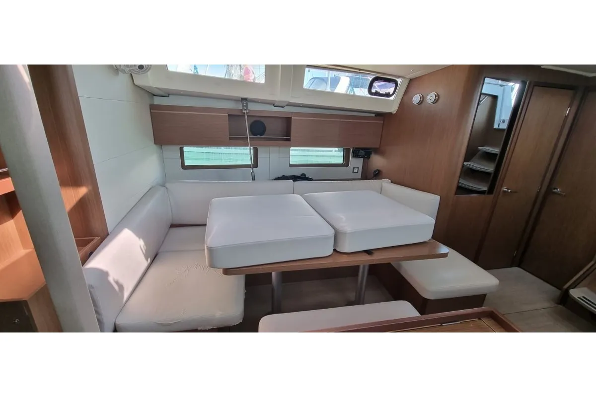 Salon of Electra, a Beneteau Oceanis 46.1 sailboat at Olbia, Italy