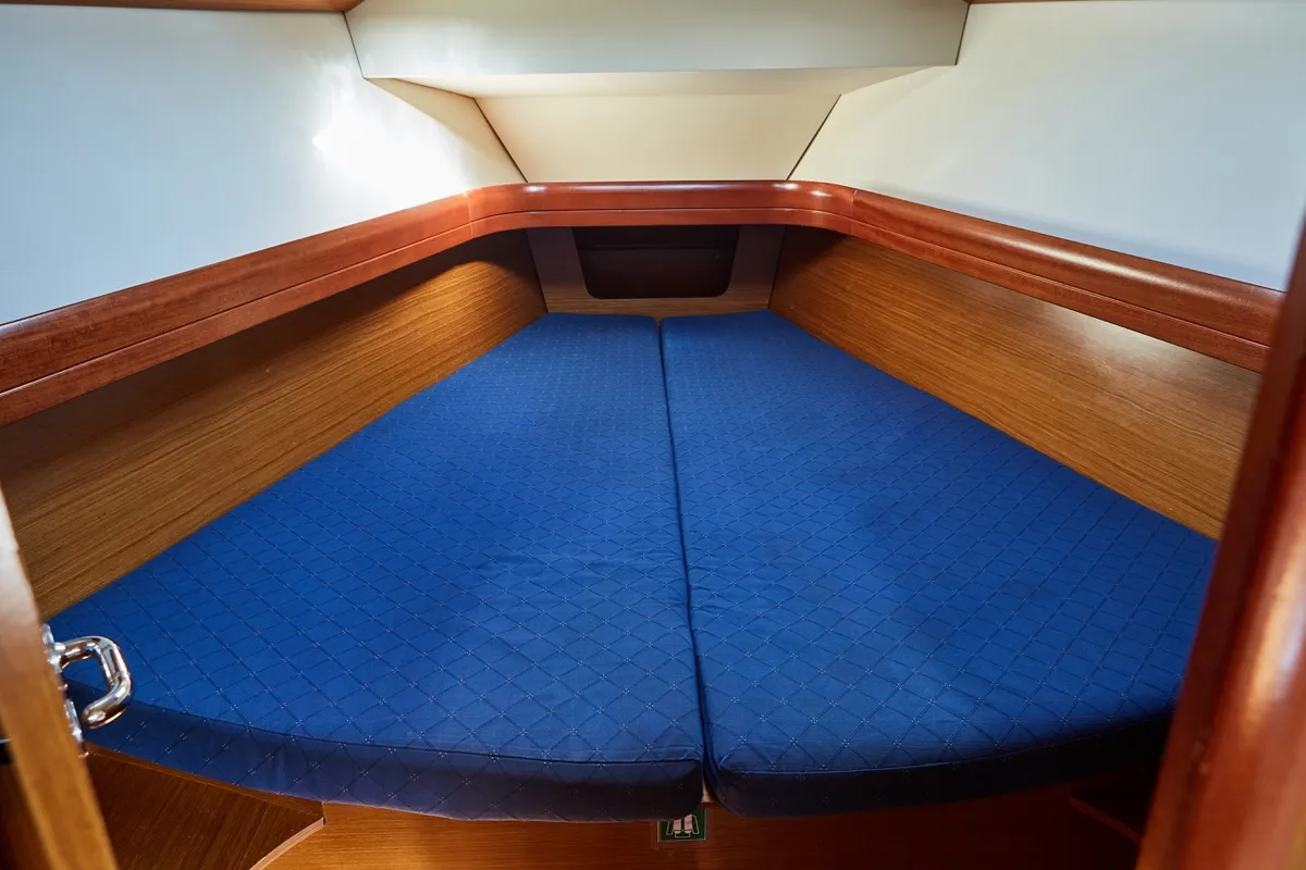 Cabin on Jeanneau Sun Odyssey 39i, a sailboat at Vigo, Spain