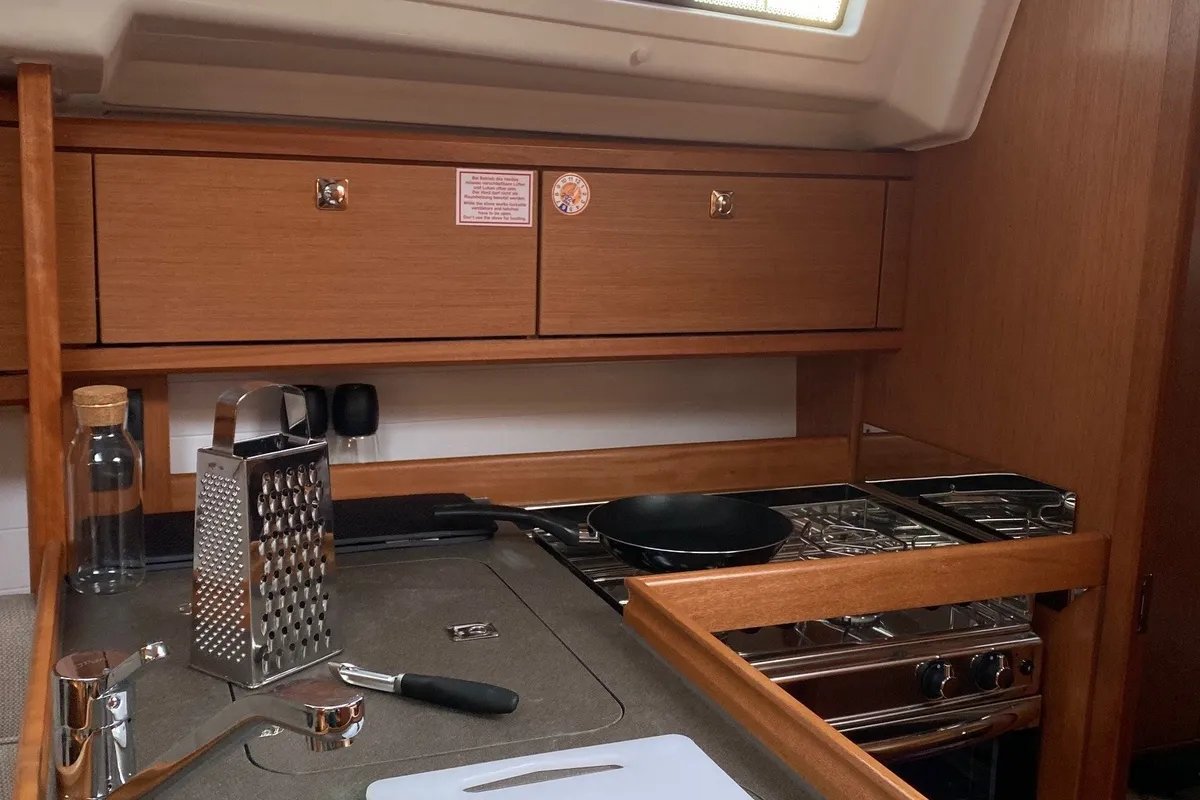 Galley of Luna 2, a Bavaria 34 Cruiser sailboat at Fethiye, Turkey